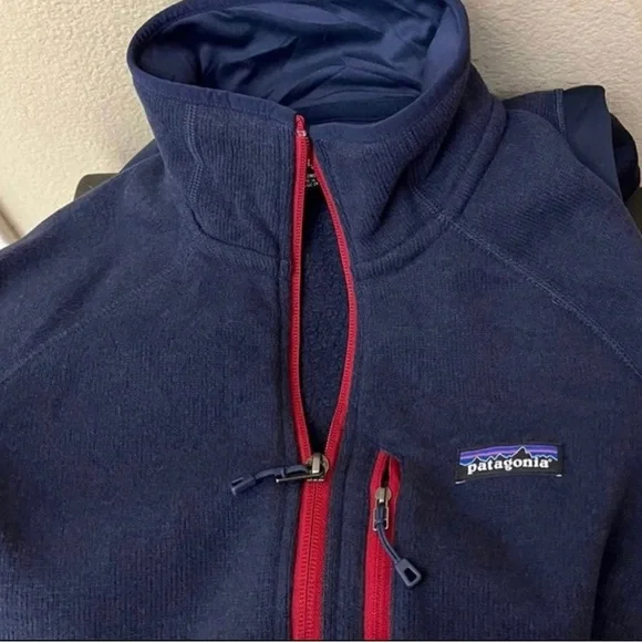 Patagonia Men's Performance
Better Sweater 1/4 zip Small - Picture 7 of 8